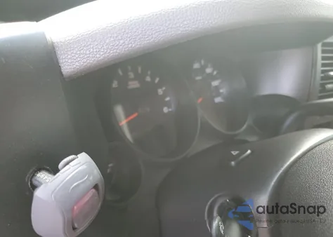 2008 Chevrolet Silverado C1500 z USA, uszkodzony, nr VIN 1GCEC14X28Z160589